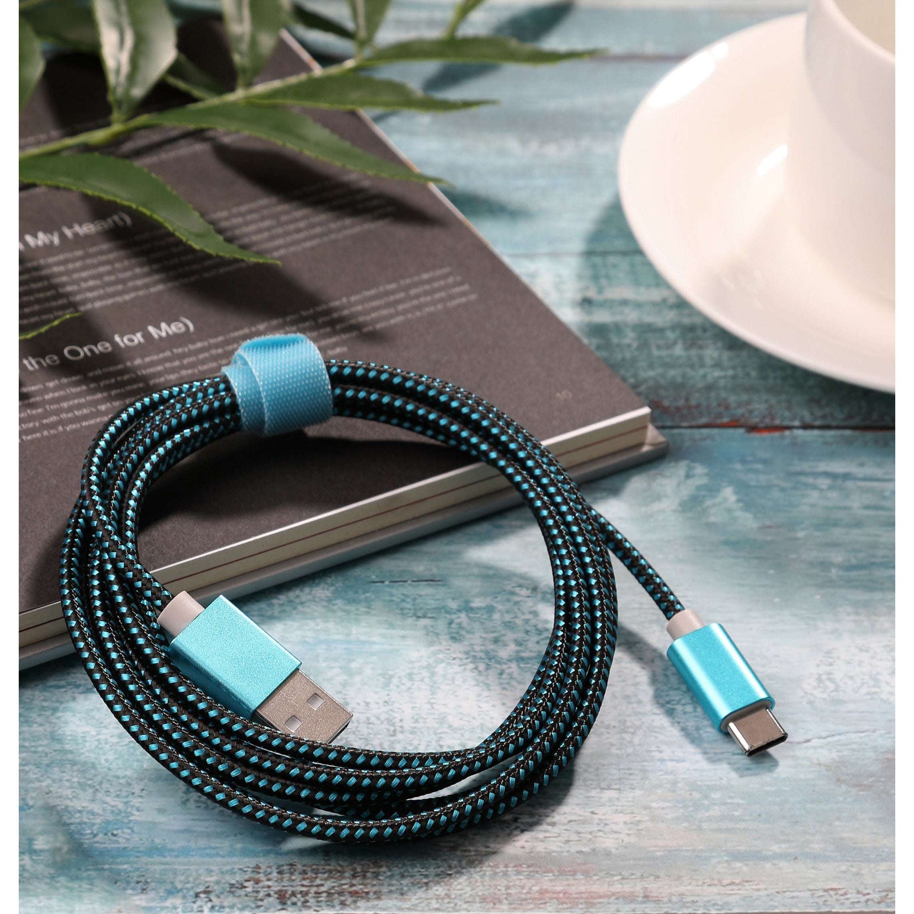 Durable Nylon Braided USB-C Fast Charging & Data Transferring Cable